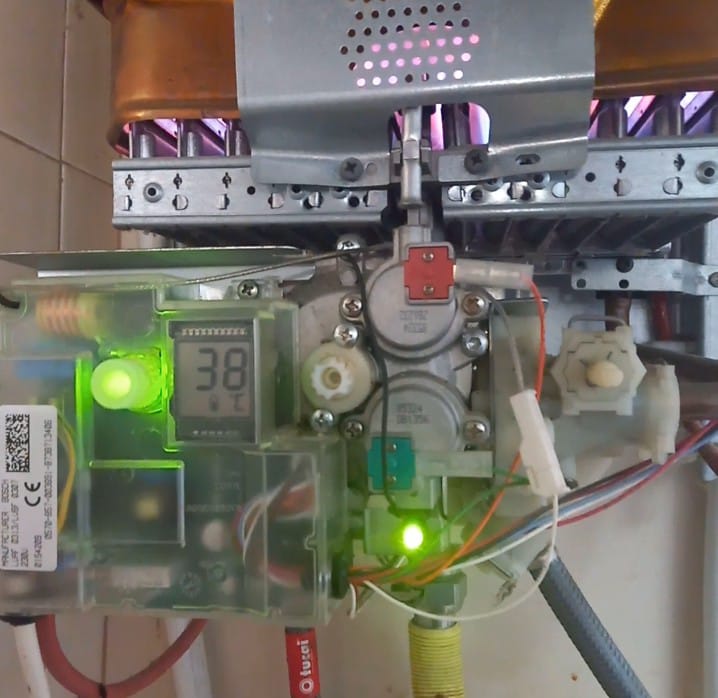 REPARAÇÃO DE ESQUENTADORES